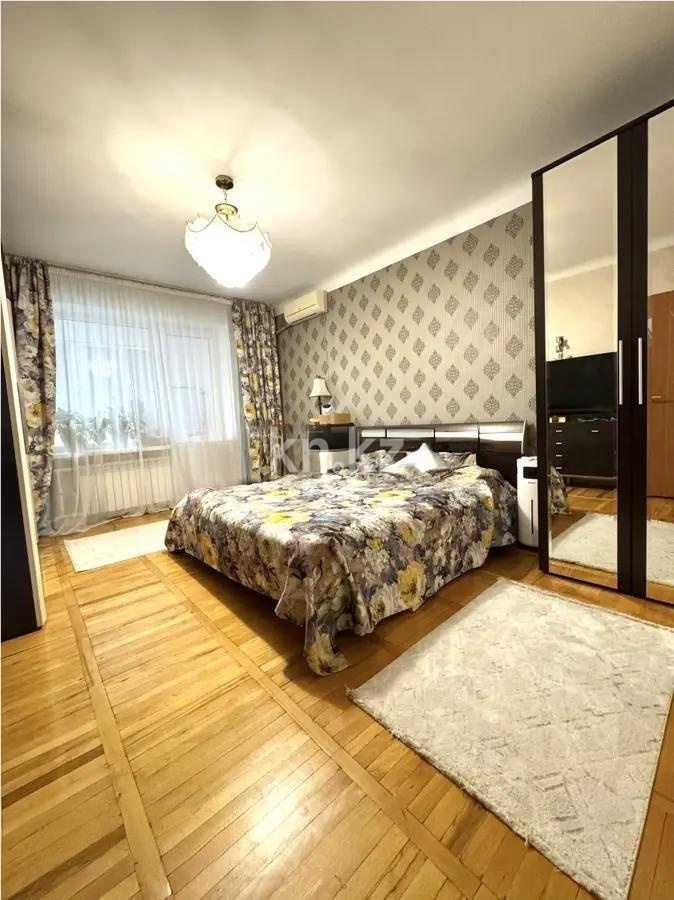Продажа 3-комнатной квартиры, 76 м², ул. Барибаева, дом  17 в Алматы - фото 3