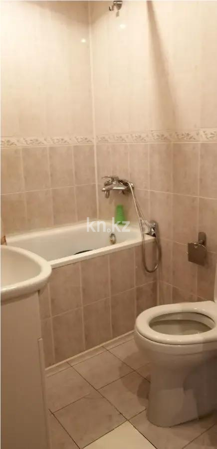 Продажа 2-комнатной квартиры, 53 м², ул. Университетская, дом  11 в Караганде - фото 4