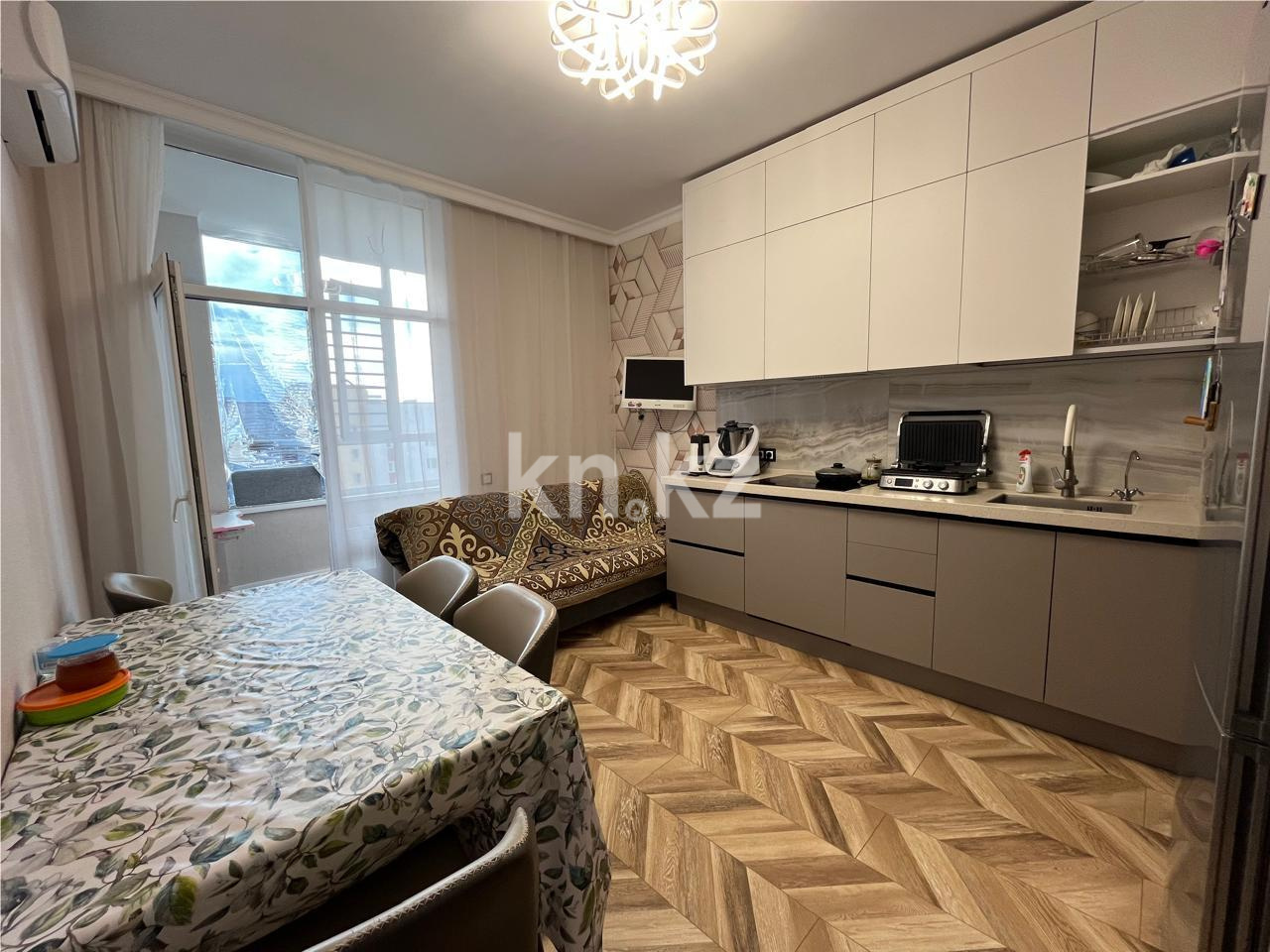 Продажа 2-комнатной квартиры, 72 м² в Астане