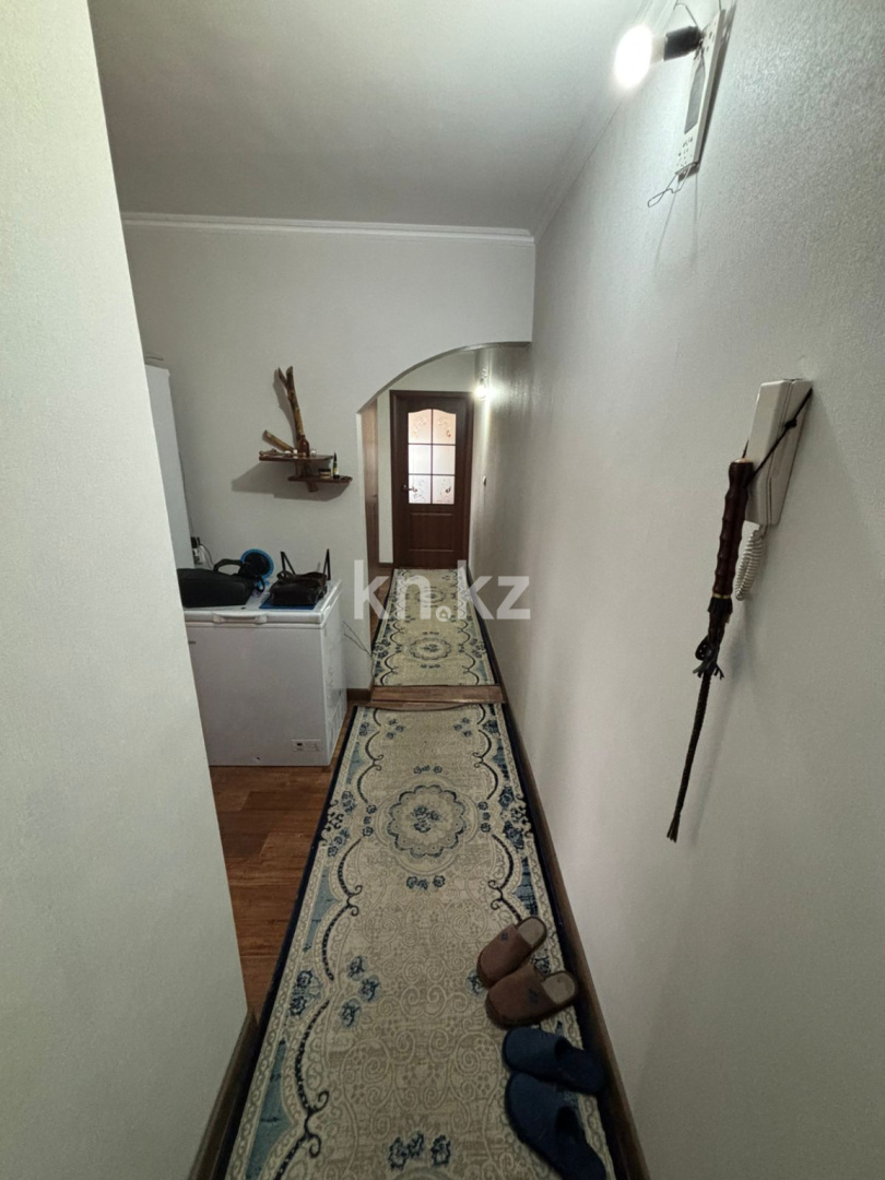 Продажа 2-комнатной квартиры, 50.8 м², пр. Строителей, дом  19 в Караганде - фото 2