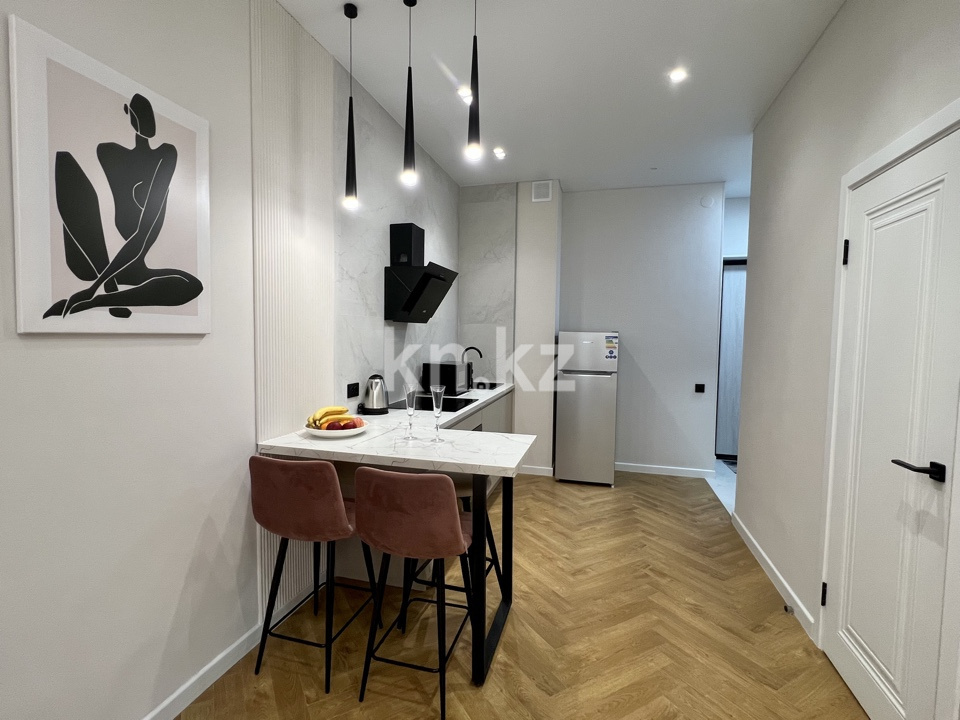 Аренда 1-комнатной квартиры посуточно, 40 м², Сейфуллина, дом  416 - ул. Макатаева в Алматы - фото 10