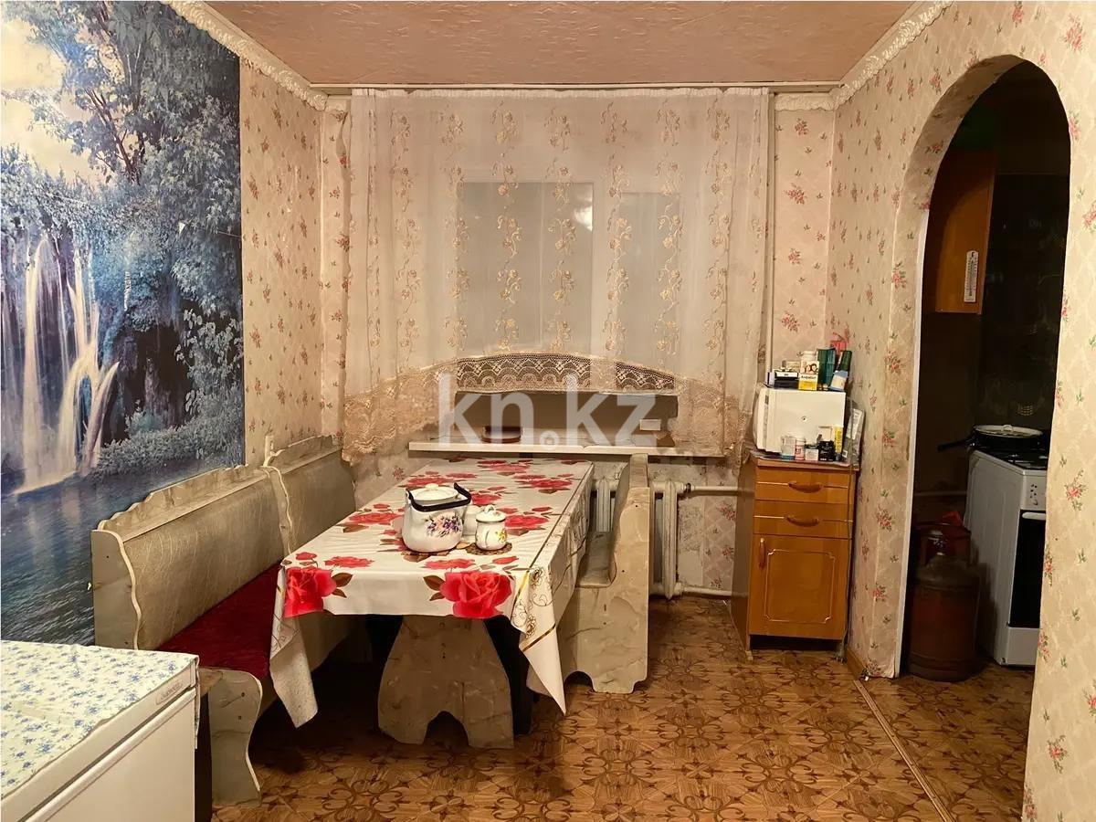 Продажа 4-комнатной квартиры, 63 м², ул. 40-летия Победы, дом  46 в Шахтинске - фото 4