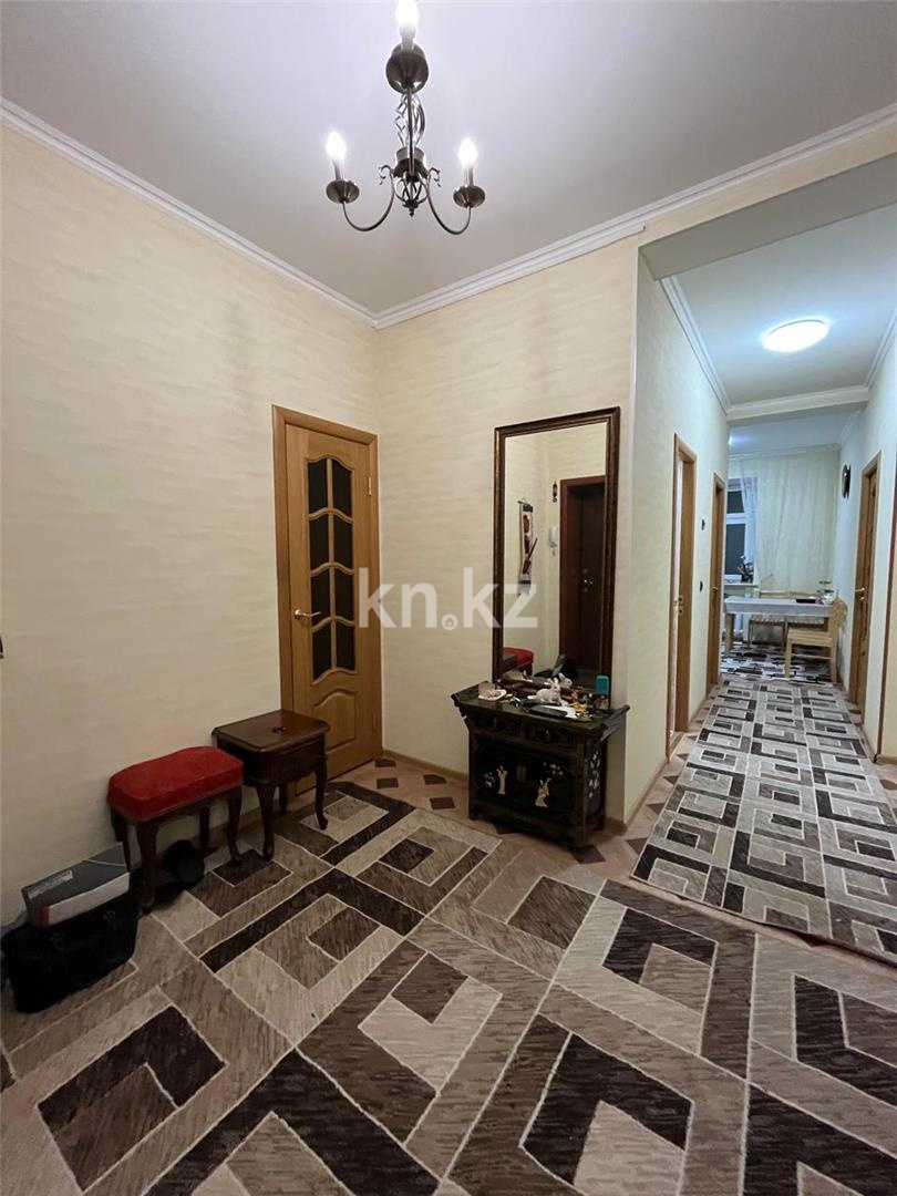 Продажа 3-комнатной квартиры, 75 м², ул. Жамбыла в Караганде - фото 10