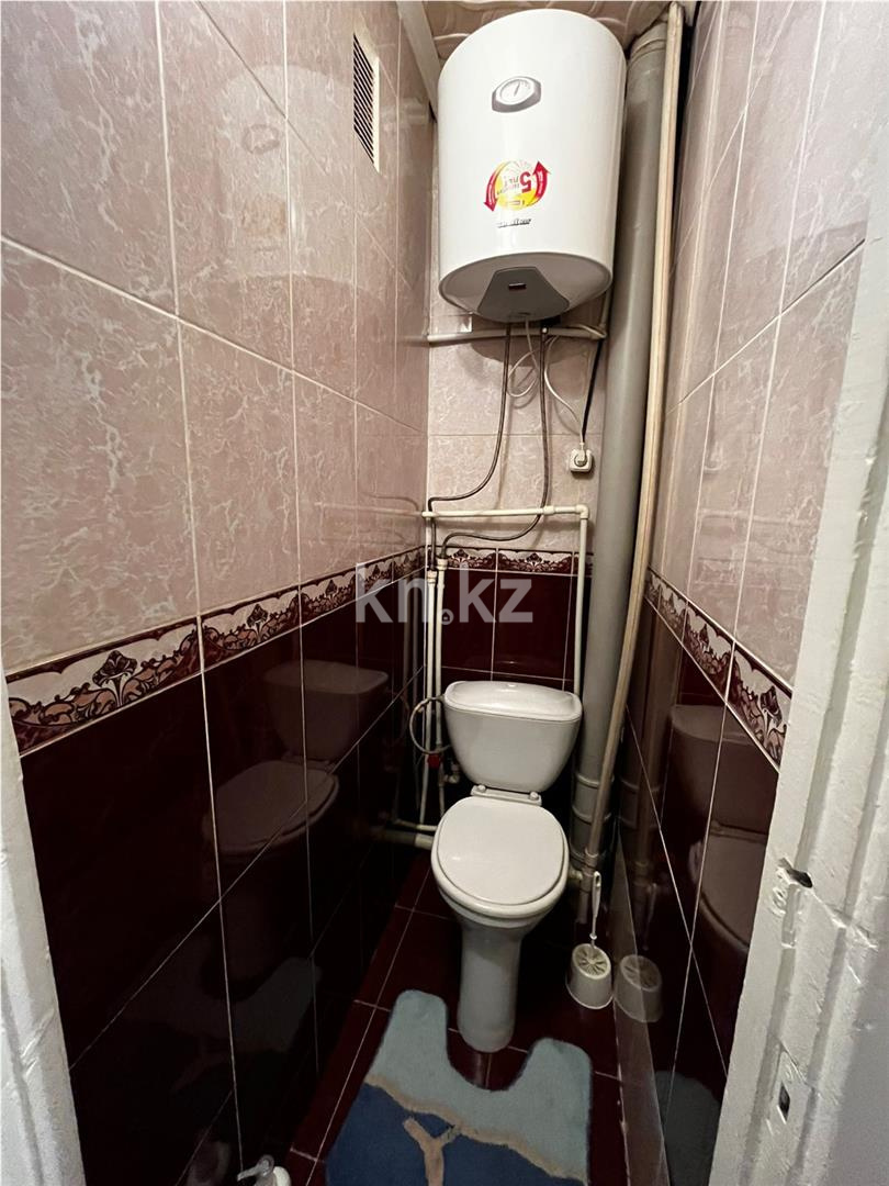 Продажа 2-комнатной квартиры, 43 м², мкр-н 18 в Караганде - фото 7