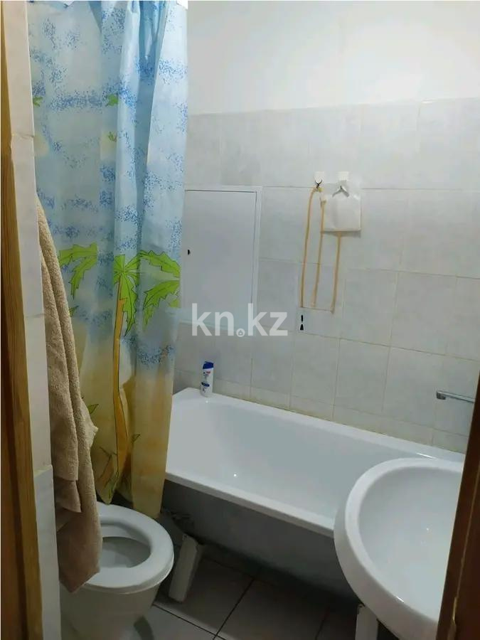 Продажа 1-комнатной квартиры, 41 м², пр. Женис, дом  72 в Астане - фото 3