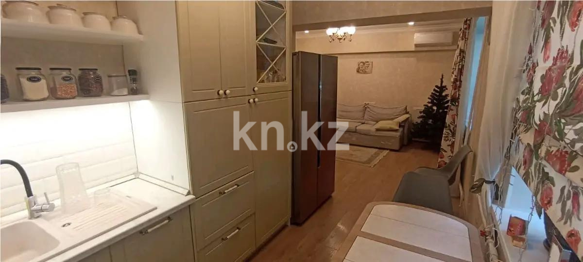 Продажа 3-комнатной квартиры, 82 м², ул. Утепова, дом  4 в Алматы - фото 6