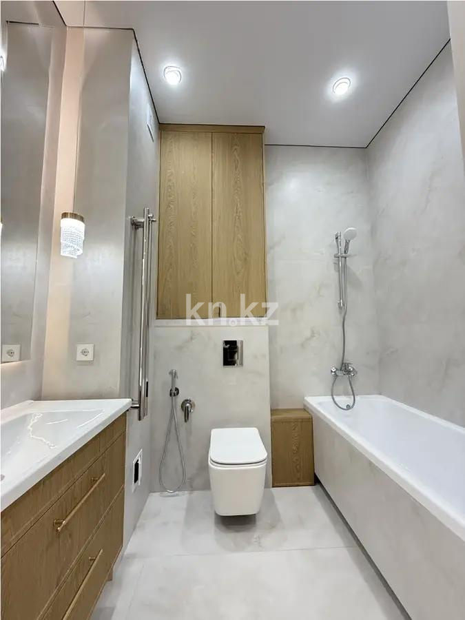 Продажа 3-комнатной квартиры, 85.6 м² в Астане - фото 6