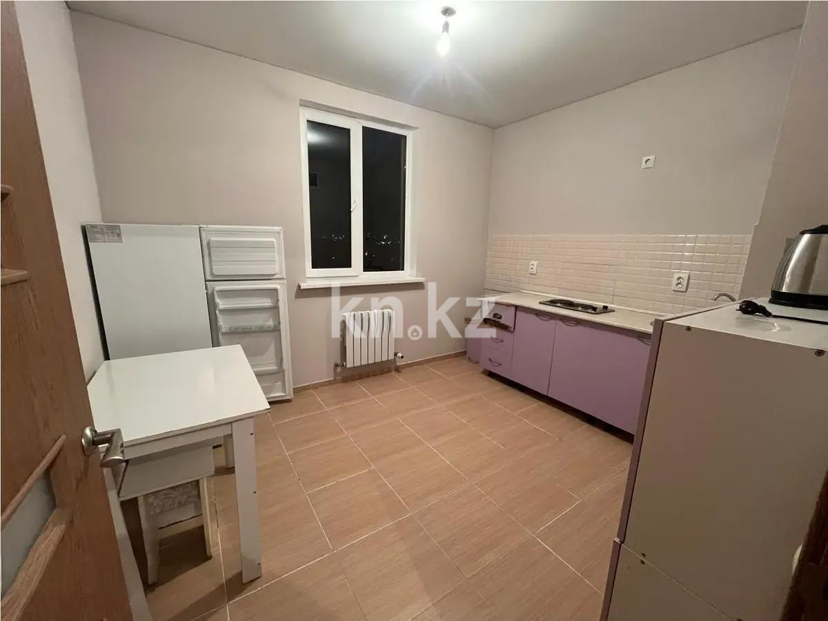 Продажа 1-комнатной квартиры, 34 м², ул. Байтерекова, дом  117 в Алматы - фото 2