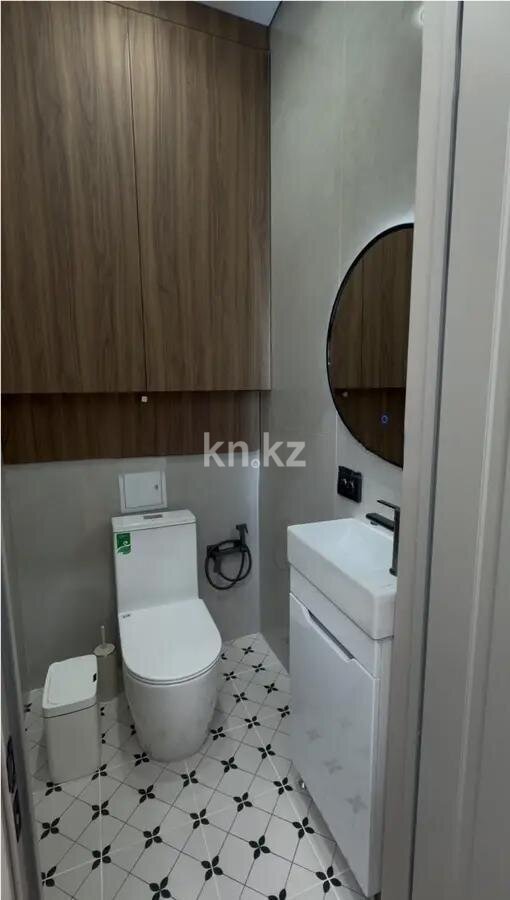 Продажа 2-комнатной квартиры, 65 м² в Караганде - фото 5