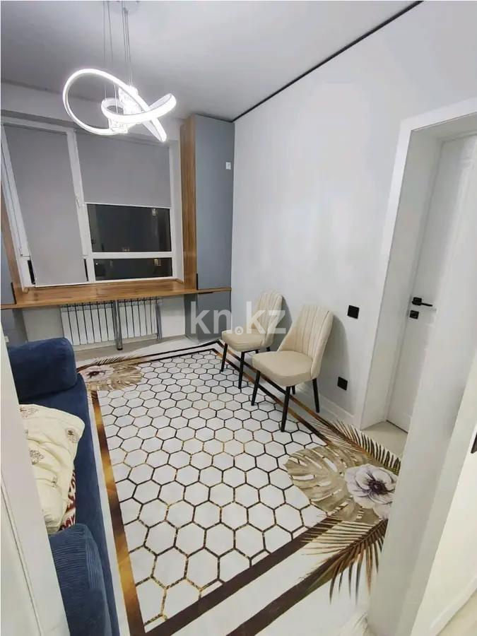 Продажа 3-комнатной квартиры, 56 м², ул. Утепова, дом  31 в Алматы - фото 2