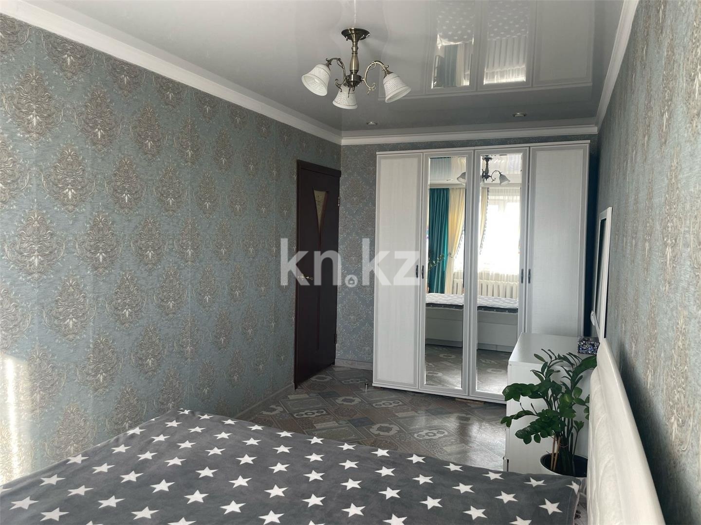 Продажа 4-комнатной квартиры, 76 м² в Караганде - фото 2