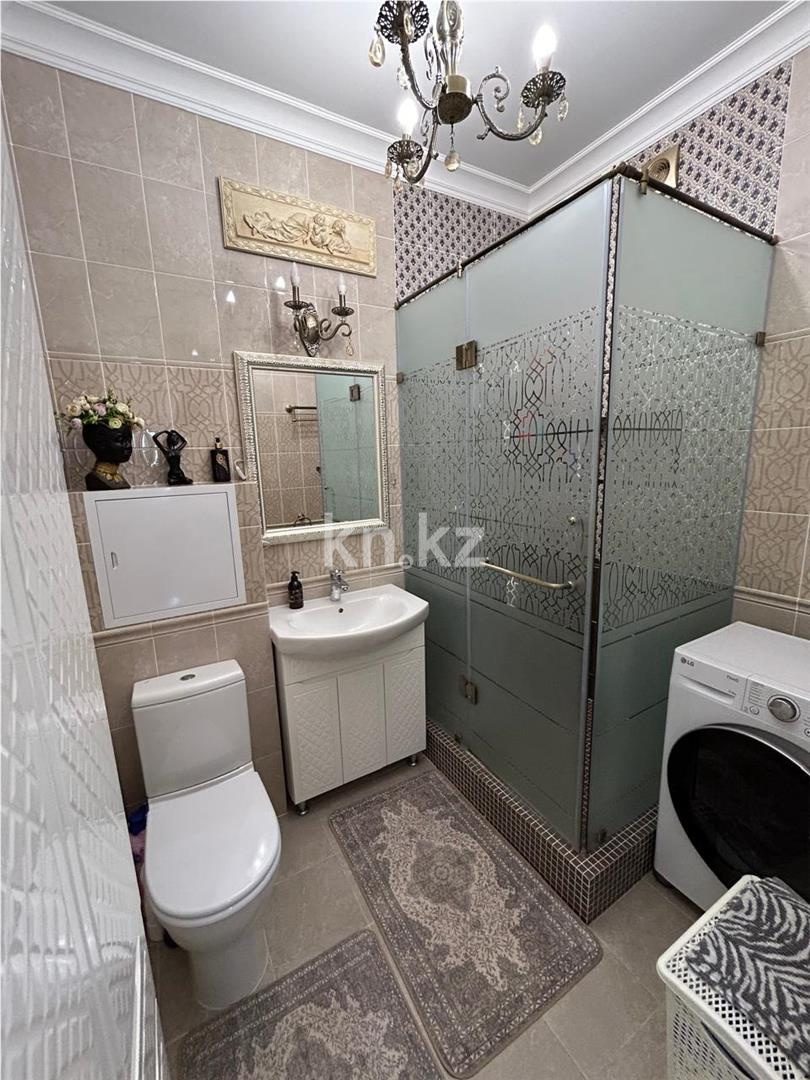 Продажа 3-комнатной квартиры, 84 м², ул. Ержанова, дом  34/1 в Караганде - фото 14