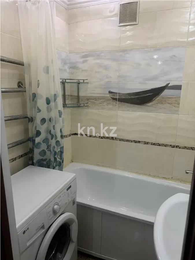 Продажа 2-комнатной квартиры, 46 м², мкр-н Восток-2, дом  5 в Караганде - фото 4