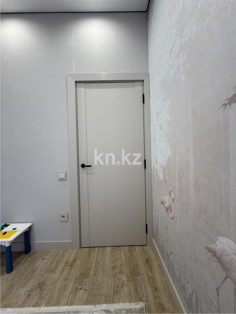 Продажа 3-комнатной квартиры, 88 м², ул. Букетова, дом  3/4 в Караганде - фото 16