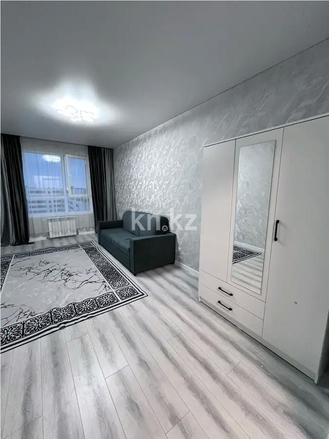 Продажа 1-комнатной квартиры, 38 м² в Астане