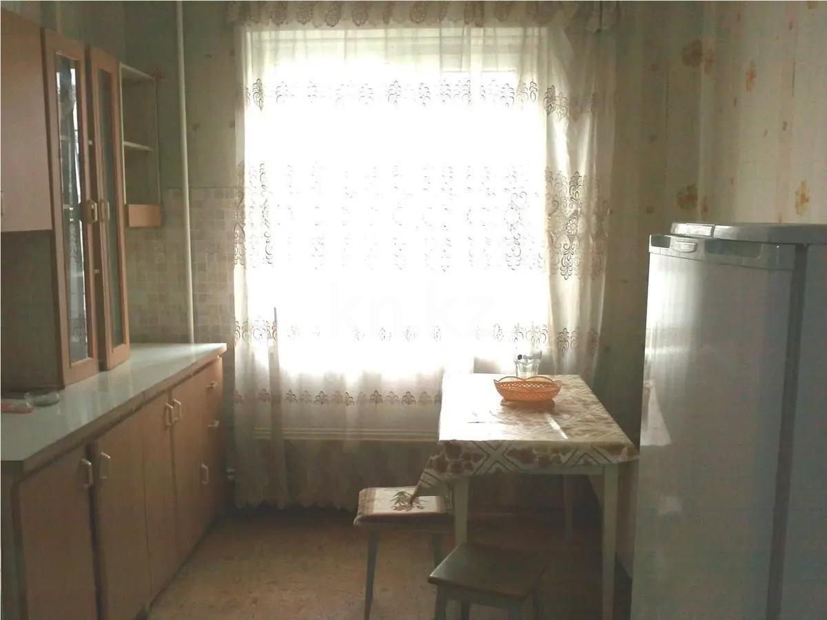 Продажа 1-комнатной квартиры, 40 м², мкр-н Аксай-4, дом  6 в Алматы - фото 2