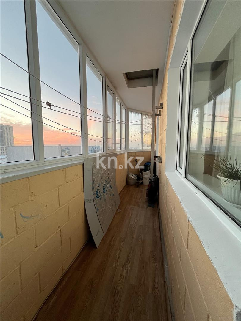 Продажа 2-комнатной квартиры, 68 м², ул. Ашимова в Караганде - фото 15