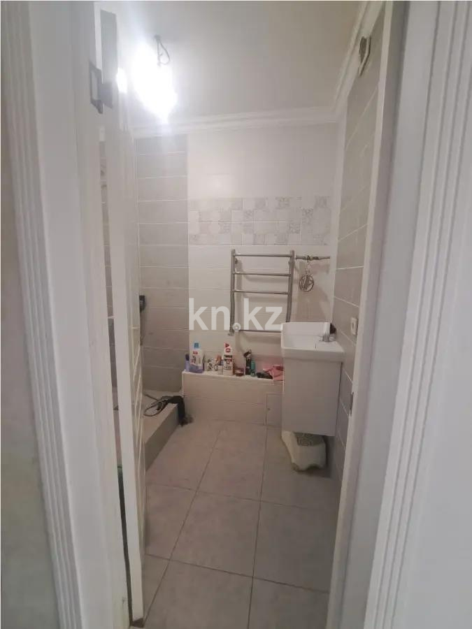 Продажа 3-комнатной квартиры, 96 м², пр. Сейфуллина, дом  499/131 в Алматы - фото 4