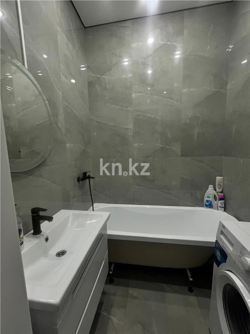 Продажа 3-комнатной квартиры, 65 м² в Караганде - фото 11