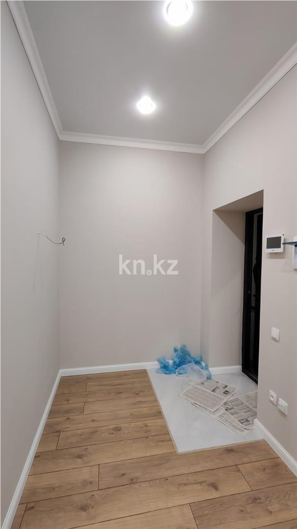 Продажа 2-комнатной квартиры, 62 м², 137 учетный квартал, дом  343 в Караганде - фото 15