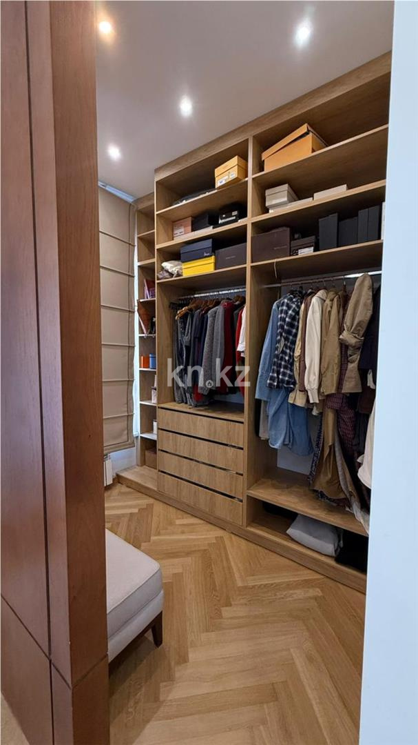 Продажа 5-комнатной квартиры, 155 м², ул. Жошы хана в Астане - фото 8