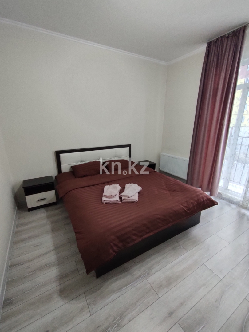 Аренда 2-комнатной квартиры посуточно, 52 м², Нурсат-1 мкр-н, дом  133/2 в Шымкенте - фото 6