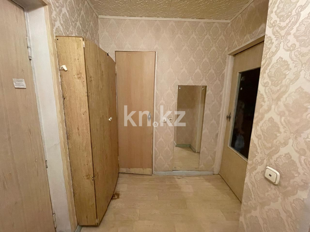Продажа 1-комнатной квартиры, 37 м², ул. Крылова, дом  32 в Караганде - фото 12