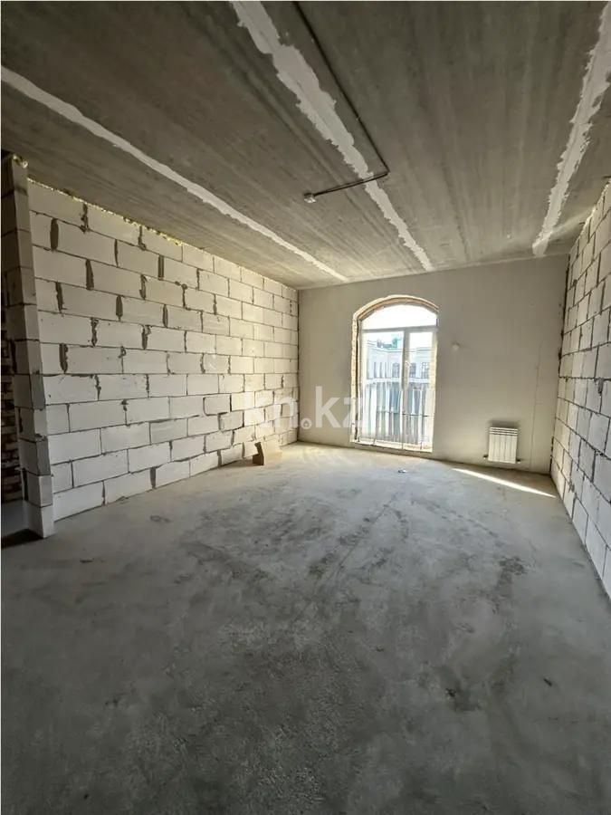 Продажа 3-комнатной квартиры, 105 м² в Караганде