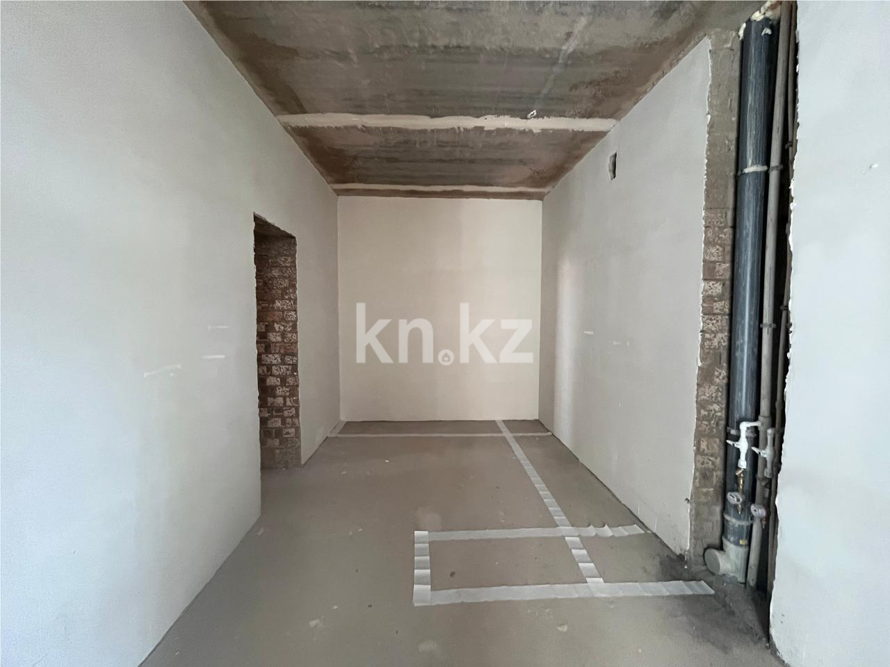 Продажа 4-комнатной квартиры, 118 м², ул. Букетова, дом  3/3 в Караганде - фото 6