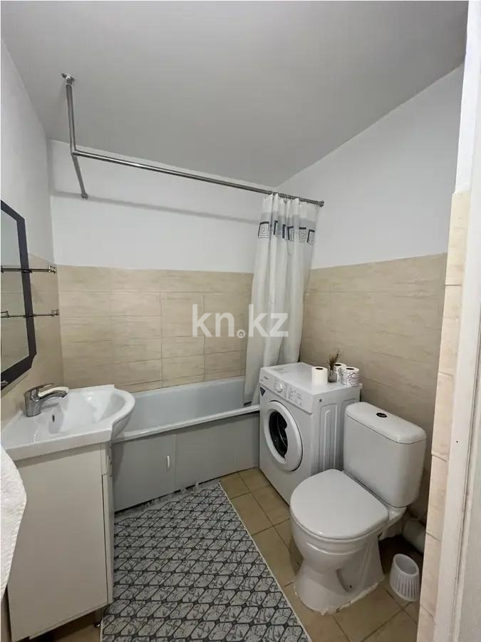 Продажа 1-комнатной квартиры, 42 м², мкр-н Нуркент, дом  5/4 в Алматы - фото 3
