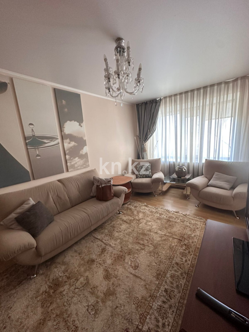 Продажа 3-комнатной квартиры, 60.4 м², Бухар Жырау, дом  45 в Караганде