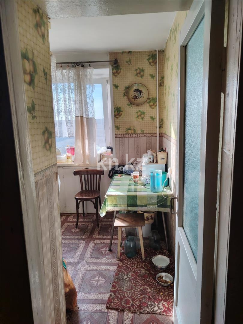 Продажа 4-комнатной квартиры, 61 м², мкр-н 21 в Караганде - фото 13