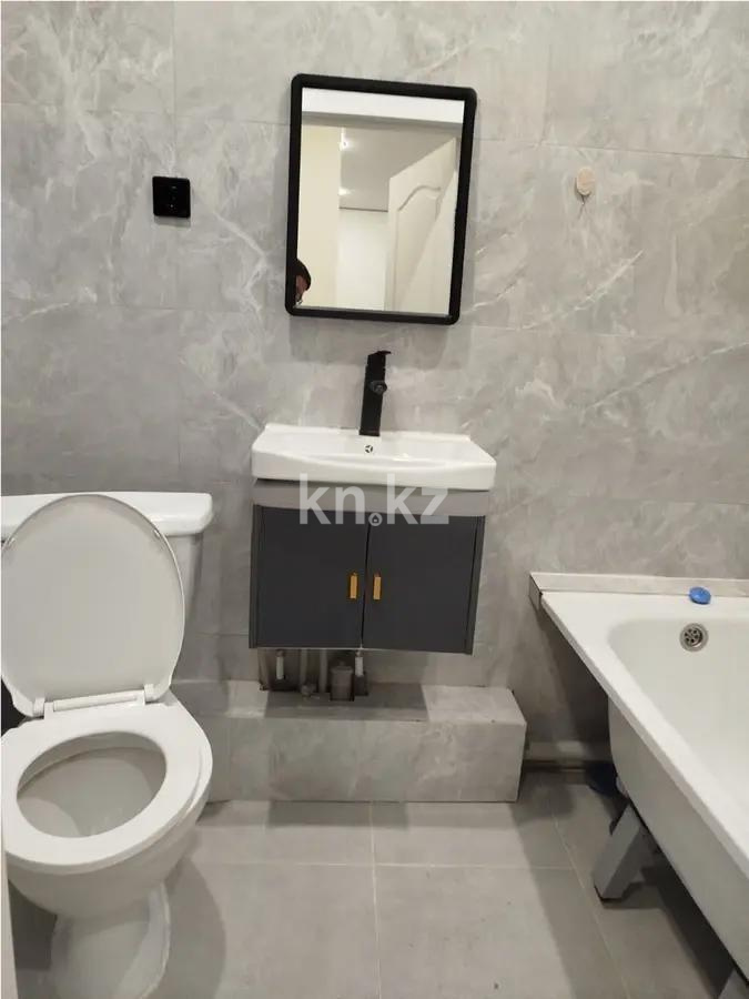 Продажа 1-комнатной квартиры, 36 м², ул. Устирт, дом  2936а/26 в Алматы - фото 3