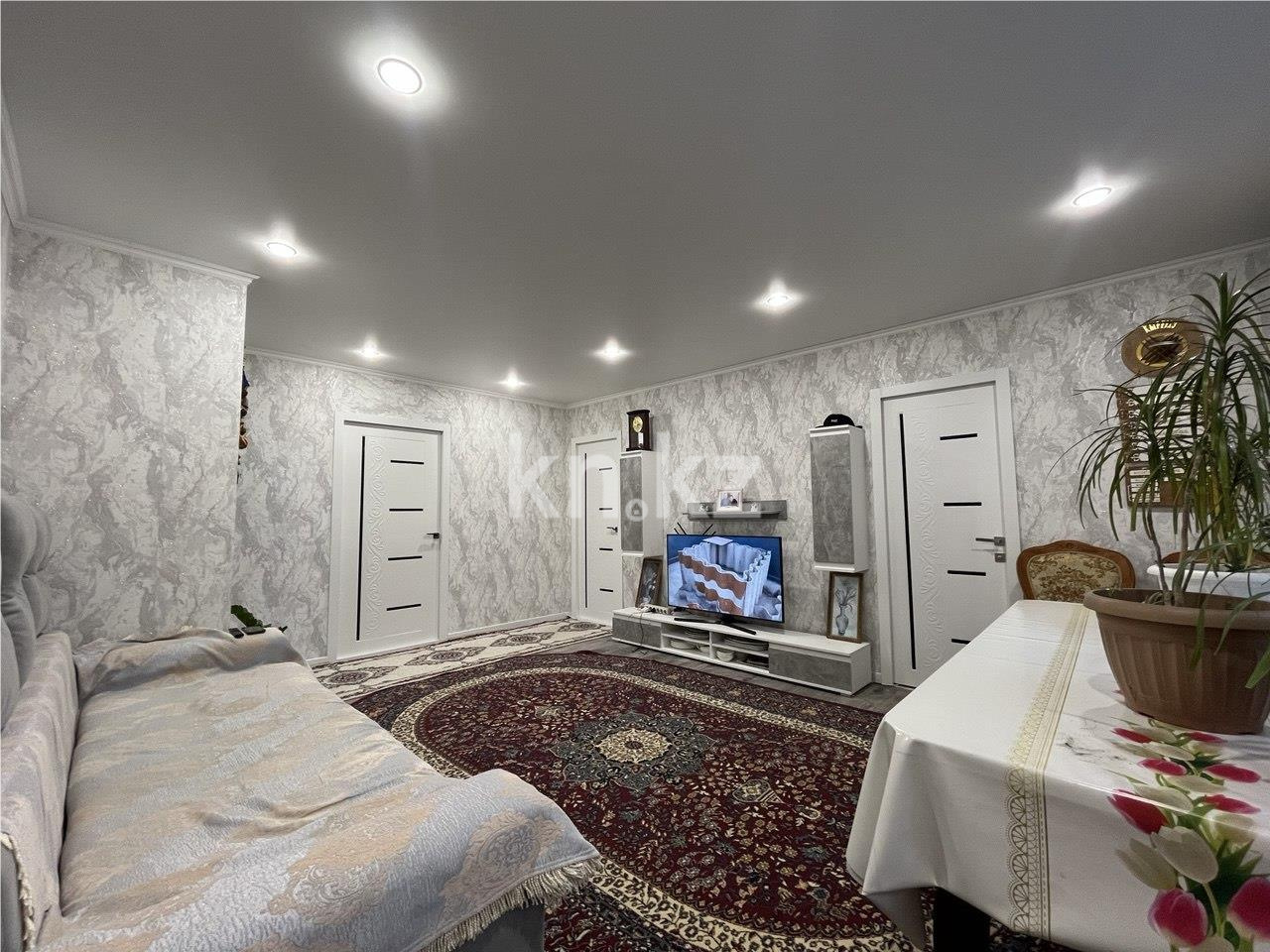 Продажа 4-комнатной квартиры, 65 м² в Темиртау - фото 2