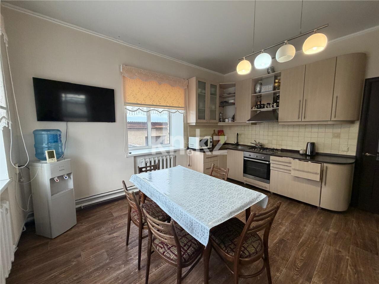 Продажа 5-комнатного дома, 241.9 м² в Караганде - фото 9