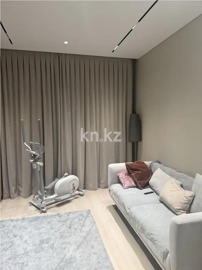 Продажа 4-комнатной квартиры, 104 м² в Алматы