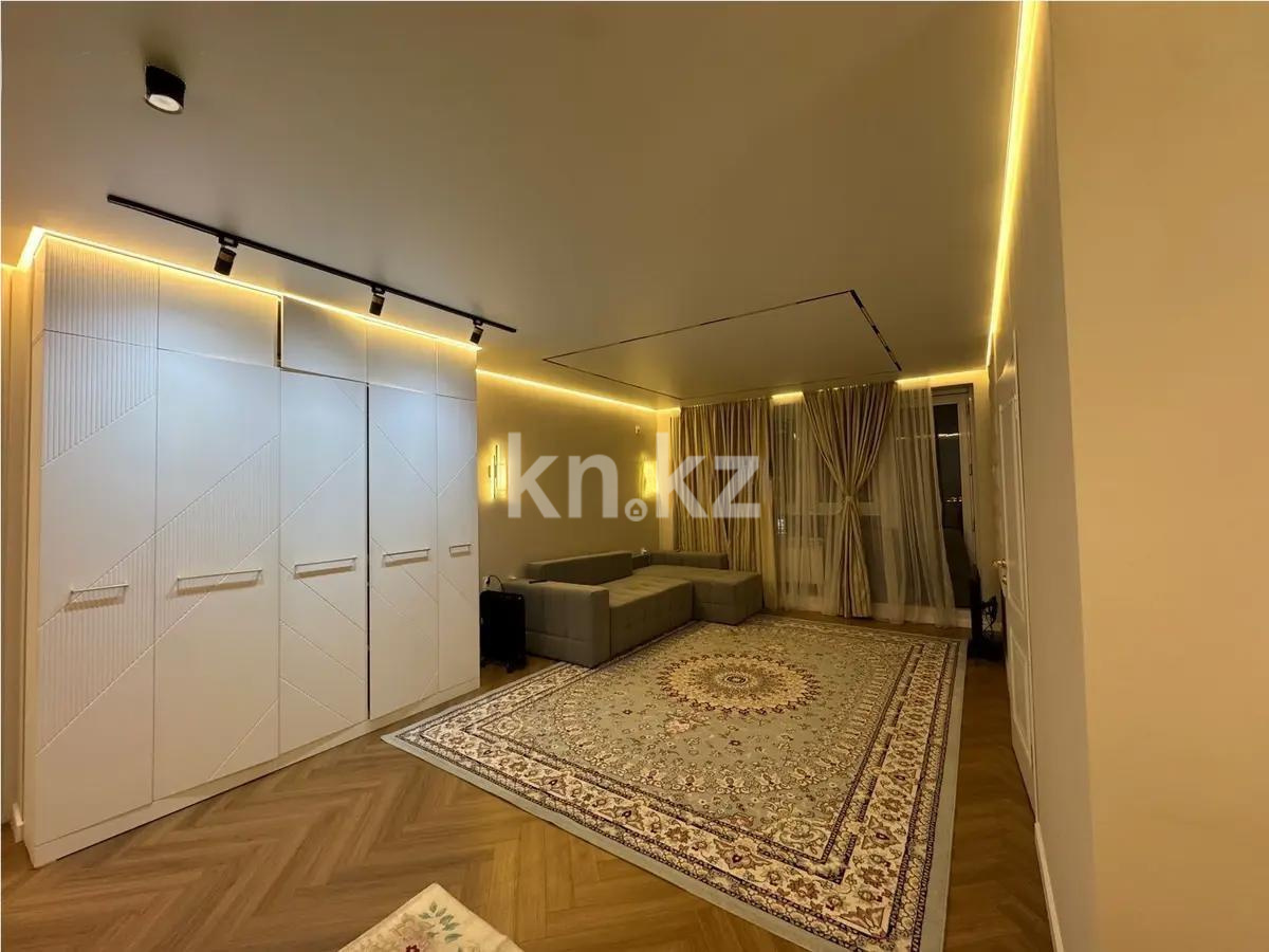 Продажа 2-комнатной квартиры, 62.2 м² в Алматы