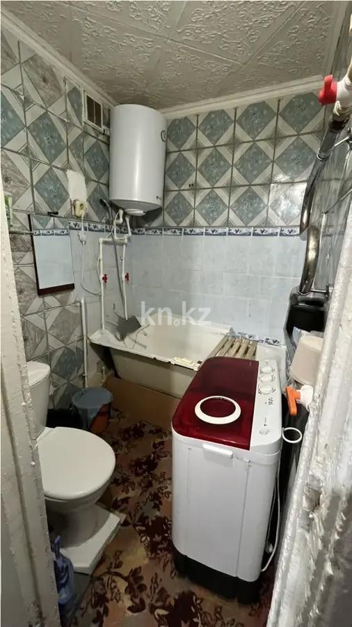 Продажа 2-комнатной квартиры, 43 м², мкр-н 13, дом  17 в Караганде - фото 4