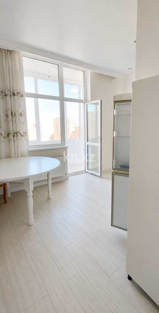 Аренда 1-комнатной квартиры, 52 м² в Астане - фото 3