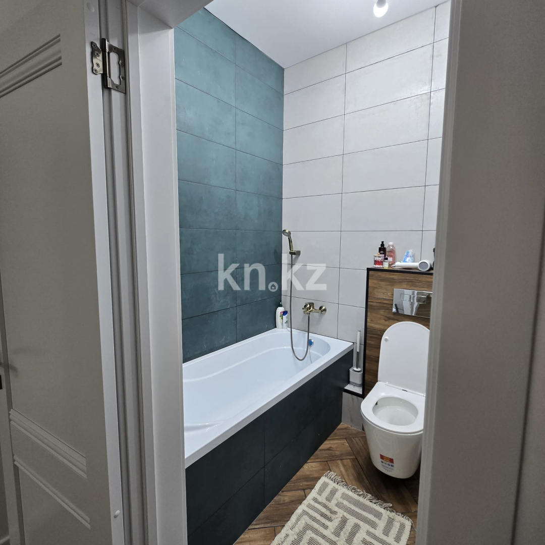 Продажа 3-комнатной квартиры, 53 м², ул. Нарикбаева, дом  14 - ул. Мухамедханова в Астане - фото 8