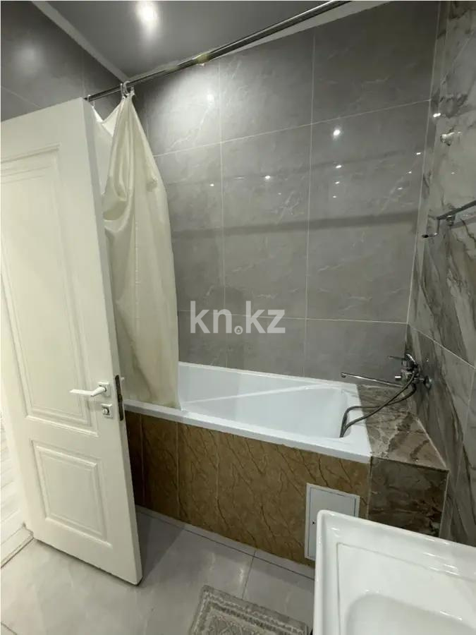 Продажа 4-комнатной квартиры, 89.4 м² в Алматы - фото 6