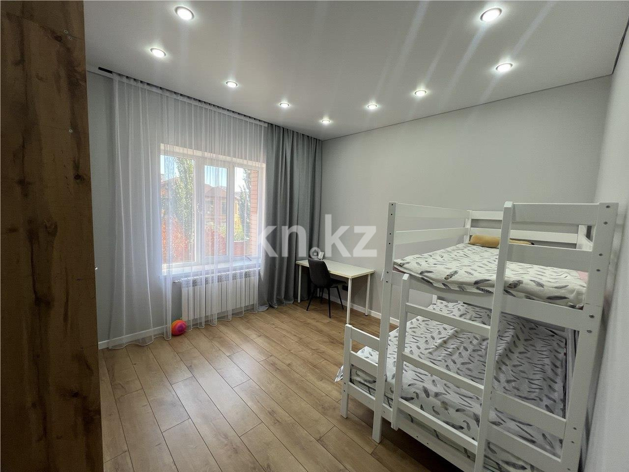 Продажа 4-комнатной квартиры, 104 м², ул. Кулкыбаева в Караганде - фото 9