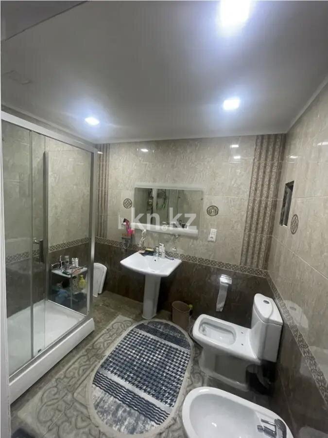 Продажа 5-комнатной квартиры, 196 м² в Астане - фото 5