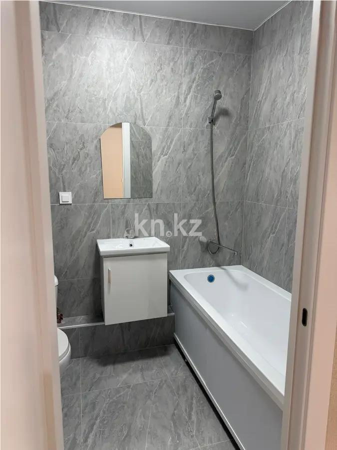 Продажа 2-комнатной квартиры, 42 м², ул. Е-103, дом  5 в Астане - фото 3