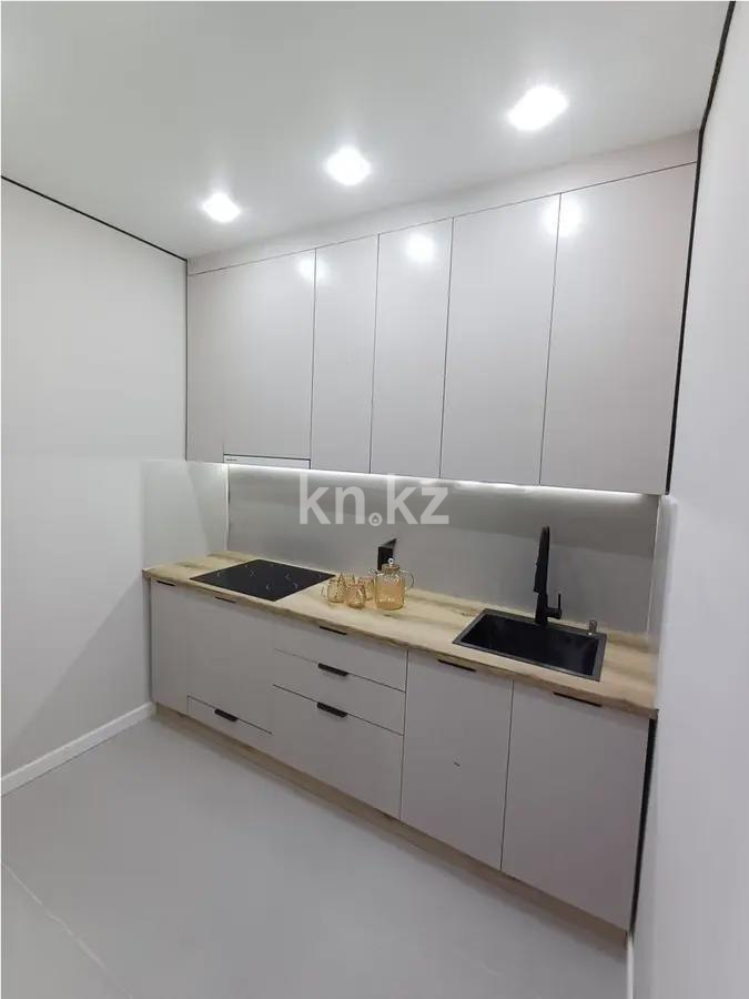 Продажа 3-комнатной квартиры, 47 м², мкр. Шугыла, дом  340/46 в Алматы - фото 4