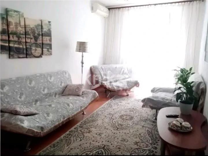 Продажа 3-комнатной квартиры, 65 м², пр. Жибек жолы, дом  151 в Алматы