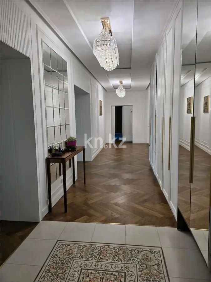 Продажа 5-комнатной квартиры, 249 м² в Астане - фото 10