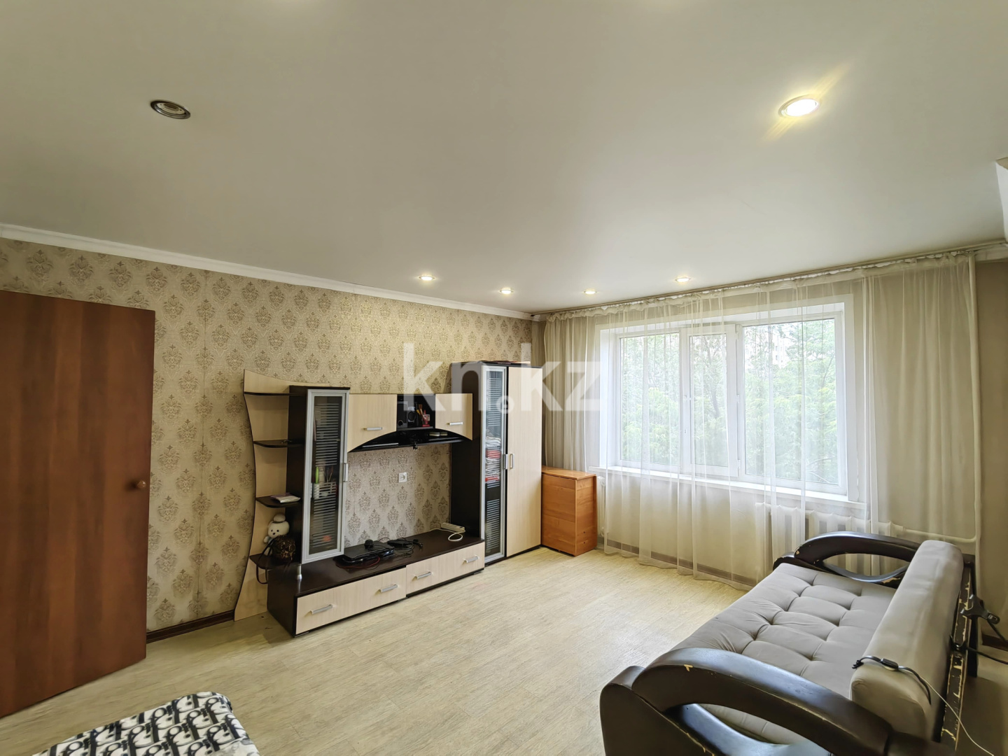 Продажа 1-комнатной квартиры, 34 м², пр. Бухар-жырау, дом  96 в Караганде