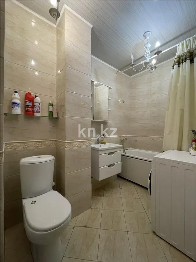 Продажа 2-комнатной квартиры, 48 м², ул. Жандосова, дом  162А в Алматы - фото 4