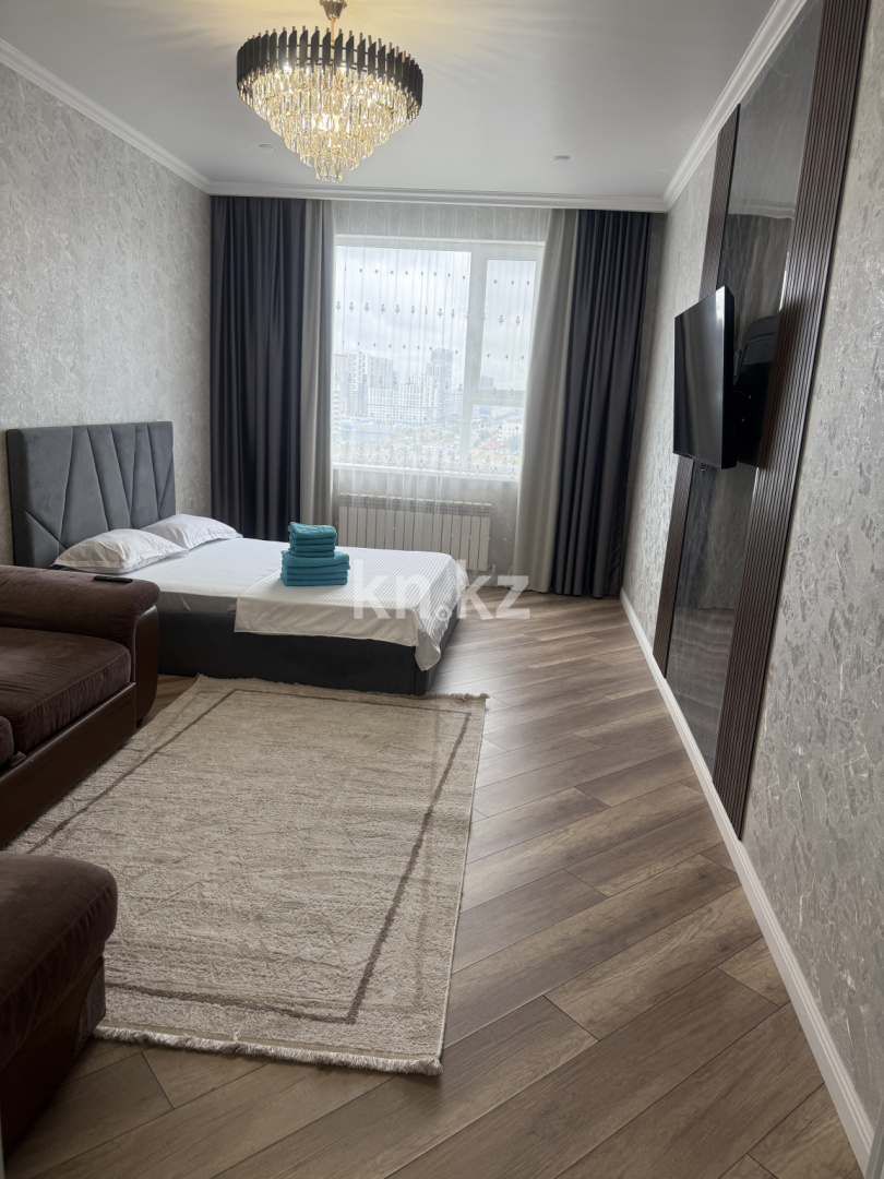 Аренда 3-комнатной квартиры посуточно, 86 м², пр. Кабанбай батыра, дом  64 - ул. Рыскулова в Астане - фото 3